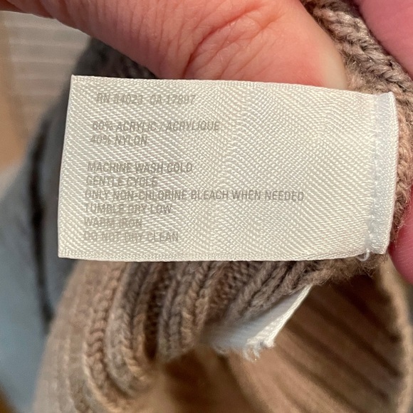 GAP Body women’s long hooded v-neck sweater toggle button SZ M tan beige - Picture 9 of 10